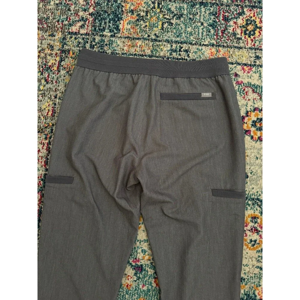 FIGS Men’s Tansen Jogger Scrub Pants Gray Size Medium Drawstring PO1570